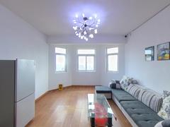 圣联梦溪小镇 4室2厅127.2m²精装修