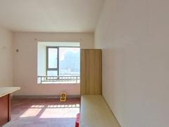 学府名都 5室0厅133.01m²满五年