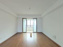 信达天御悦澜园 4室2厅141m²精装修