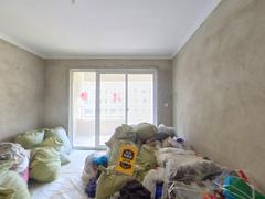 丽丰铂羽公馆 4室2厅125.71m²毛坯
