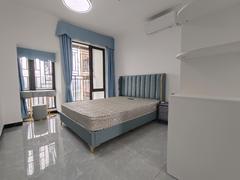 万科天誉 1室0厅40m²整租