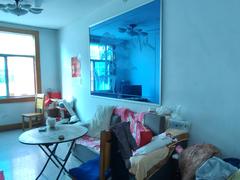 向阳路粮源楼 3室2厅98m²普通装修