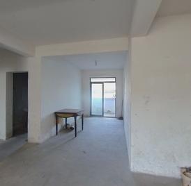 银屏雅苑北区 3室2厅125m²毛坯