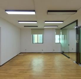 佳宁娜友谊广场 3室2厅159m²整租