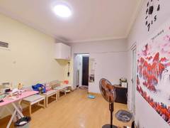 天粹 1室1厅44m²精装修