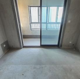 新华御园 3室2厅106m²毛坯