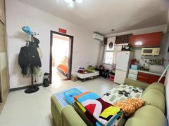 愉天小区 1室1厅41.64m²精装修