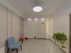 安徽日报宿舍 3室2厅101.28m²精装修