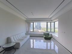 翠湖香山(百合苑) 3室2厅118m²精装修