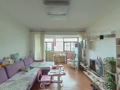 翠华豪苑 3室2厅86m²满五年