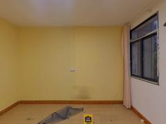 农大五宿舍 3室0厅72m²满五年