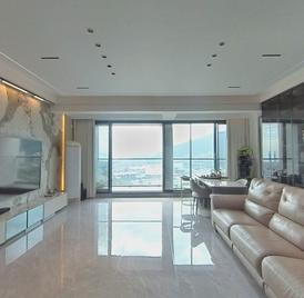 东海岸四期 3室2厅179.89m²精装修
