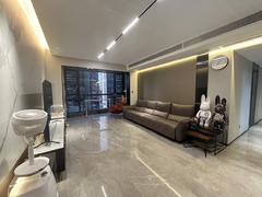 星河盛世 5室2厅133m²整租