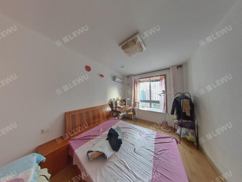 巢湖城市之光A区卧室照片_城市之光A区 3室2厅136m²普通装修