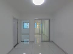 国展苑 3室2厅56m²整租