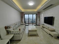 万科清林径 新出房源，户型方正，花园中间，住家安静舒适