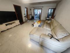 通发花园 3室1厅93.76m²满五年