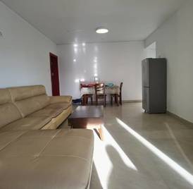 中城康桥花园一期 3室2厅93m²整租