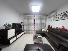 梧桐山新居一期 3室2厅86m²整租