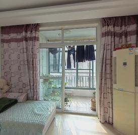 东城雅苑 2室2厅89m²精装修