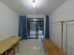 绿地中心 3室2厅101.17m²满五年