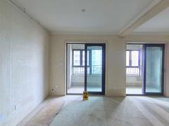 正荣旭辉政务未来 3室2厅87.9m²毛坯