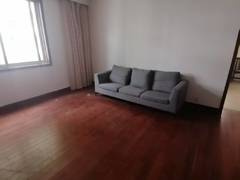 台城花园 3室2厅122.5m²整租