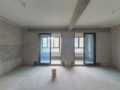 力高君逸府 3室2厅115m²毛坯