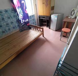 进明苑 3室2厅20m²普通装修