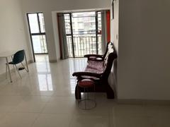 信义锦绣花园 3室2厅84.29m²满五唯一