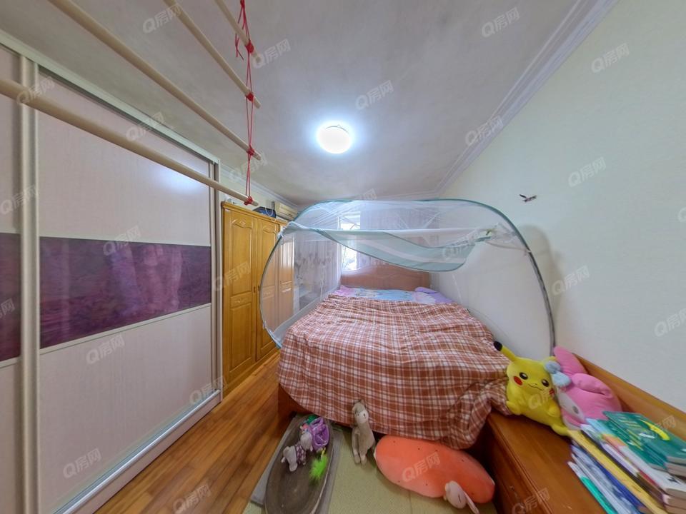 新秀村 2室2厅69.74m²满五唯一