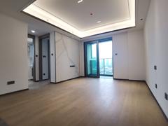 深业鹤塘岭花园 2室2厅82m²整租