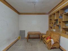 新安苑 3室1厅82m²普通装修