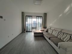 万泓中心 2室2厅86.4m²精装修