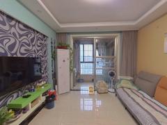 美仑豪庭 2室2厅91.76m²精装修