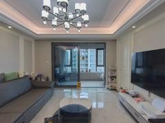 融创长江壹号 4室2厅156.83m²精装修