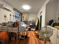 愉天小区 1室1厅49.11m²满五年