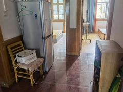 光明苑 4室1厅80.54m²满五年