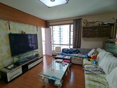蔚蓝海岸二期 3室2厅108.33m²合租