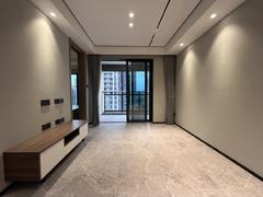 万科金域学府 3室2厅77.95m²整租