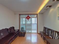 太阳岛花园 2室2厅89m²精装修