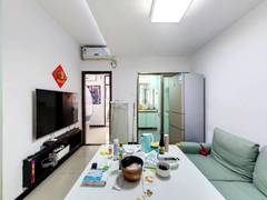 怡泰大厦 2室1厅59.92m²满五年