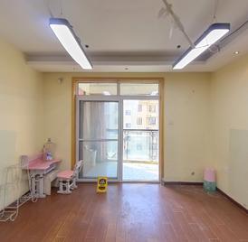 和一花园 2室2厅93.37m²满五年