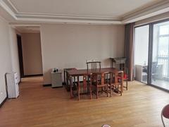 万科广场 4室2厅153m²整租