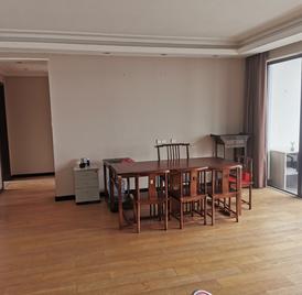 万科广场 4室2厅153m²整租