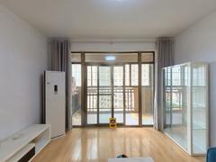 恒盛豪庭 1室2厅76.67m²满五年