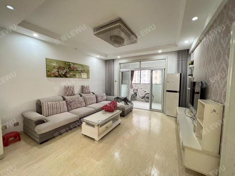 巢湖山水华庭照片_山水华庭 3室2厅124m²整租