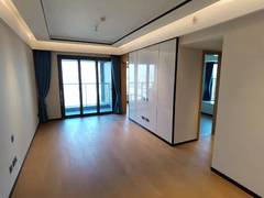 深国际万科和雅轩 3室2厅80m²整租