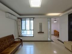 名骏豪庭 2室2厅69m²整租