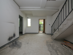 银城一方山 5室1厅170m²毛坯